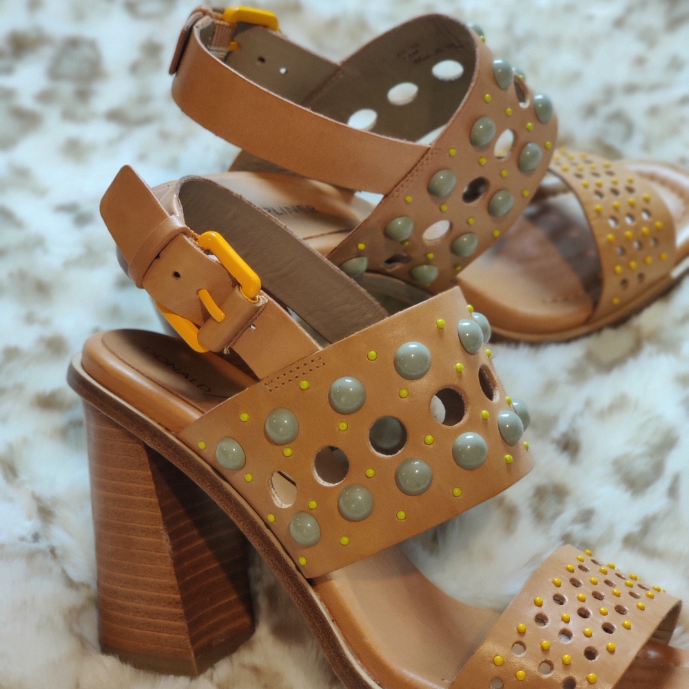 Donald J. Pliner Estee Block Heel Sandals Size 7.5M - Picture 8 of 13